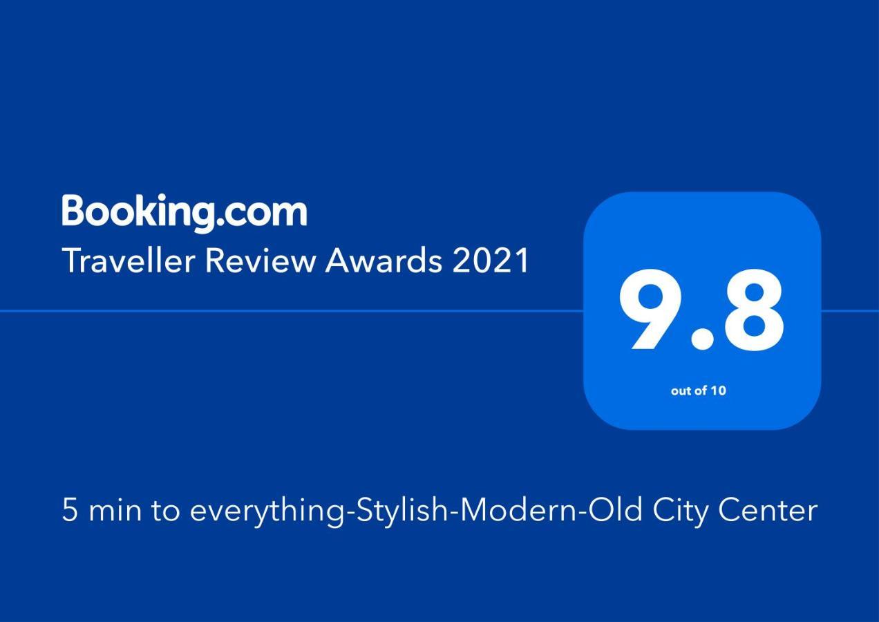 5 Min To Everything-Stylish-Modern-Old City Center Brasov Exterior photo